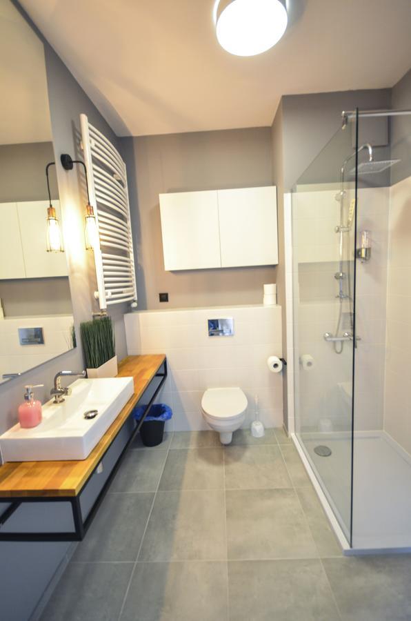 Warsaw Night Apartments Siedmiogrodzka מראה חיצוני תמונה
