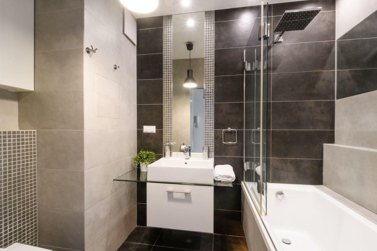 Warsaw Night Apartments Siedmiogrodzka מראה חיצוני תמונה