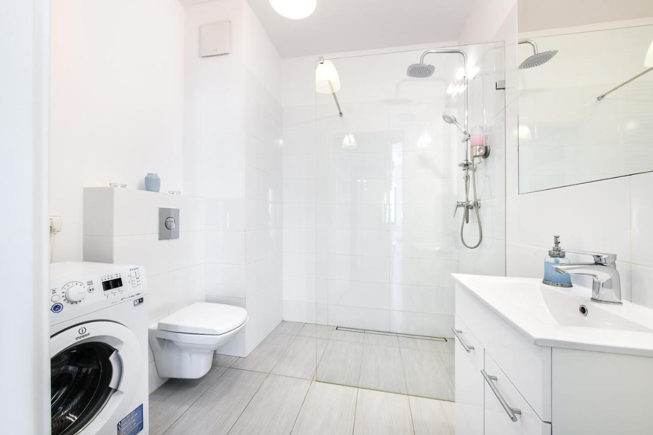 Warsaw Night Apartments Siedmiogrodzka מראה חיצוני תמונה
