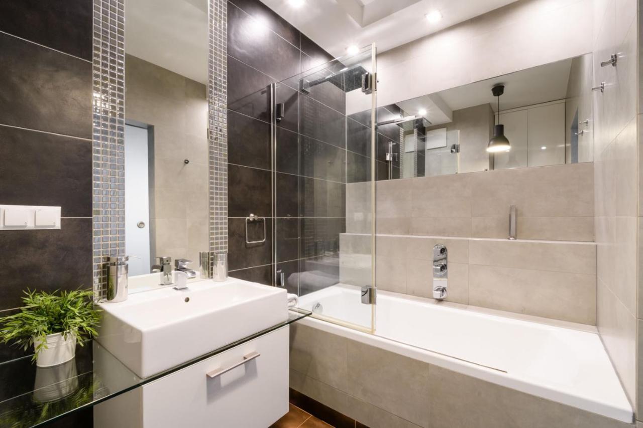Warsaw Night Apartments Siedmiogrodzka מראה חיצוני תמונה